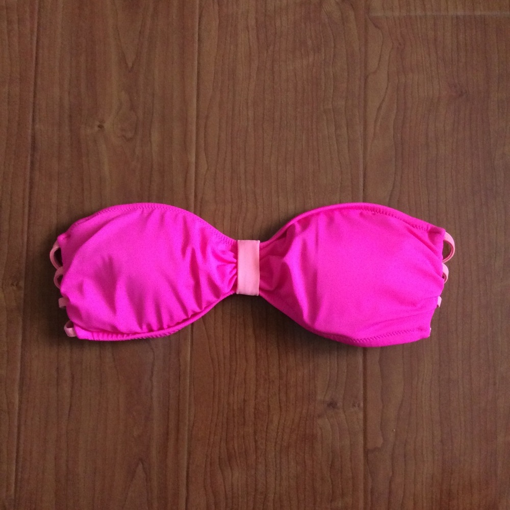 PINK Victoria’s Secret - bathing suit top